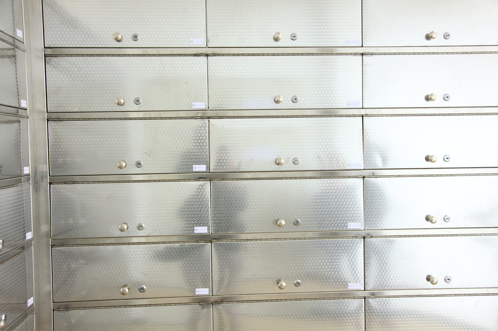 Polished Stainless Steel Medical Cabinet Operating Room Cabinets Galvanized Steel 1.0mm