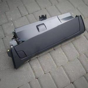 Boîte de rangement côté passager Toyota RAV4 06-12 55441-0R020 55440-0R020 Boîte d'accoudoir avant en plastique - Product Image 1