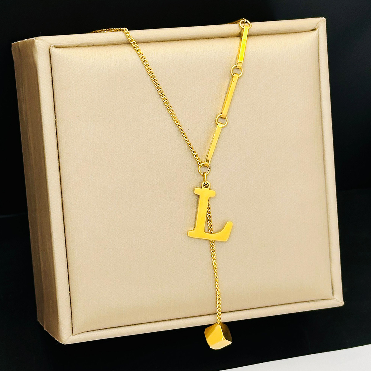 Letter l