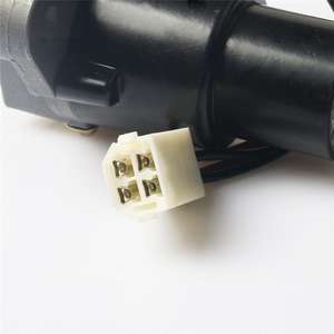 Kit de serrure de contacteur d'allumage en alliage d'aluminium RSP avec 2 clés et connecteur de prise 2 voies pour scooter et moto de rue - Product Image 3