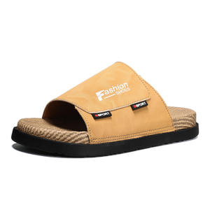Pantuflas Sencillas para Hombre, Pantuflas Populares para Hombre, Pantuflas Ligeras y Económicas, Zuecos para Hombre, Sandalias - Product Image 1