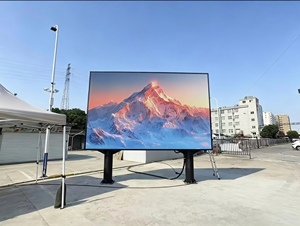 3D Effect Outdoor Fixed LED Wall Billboard 960x960mm Iron Cabinet SMD 3‑in‑1 Full Color HD LED Display 160°H/140°V Viewing Angle - Product Image 3