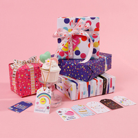 Papier cadeau de luxe de haute qualité en gros, 80g, papier d'art de Noël, emballage personnalisé pour anniversaire, rouleau de papier d'emballage