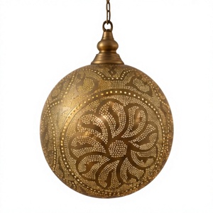 Lámpara Colgante Esférica Marroquí Hecha a Mano, con Diseño Floral y Estrellas Caladas, Color Personalizable - Product Image 6