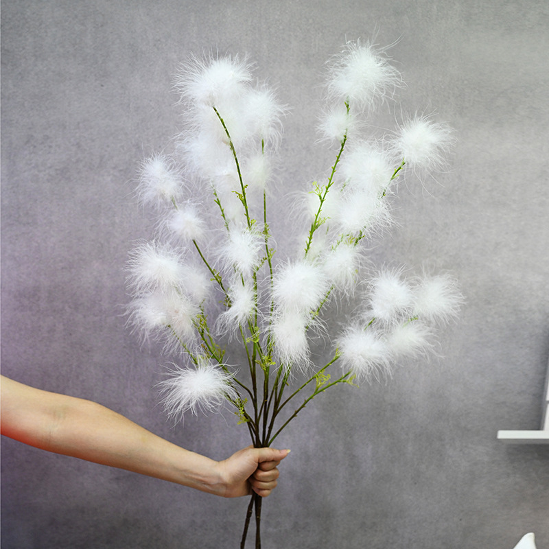 New Design White Soft Silk Artificial