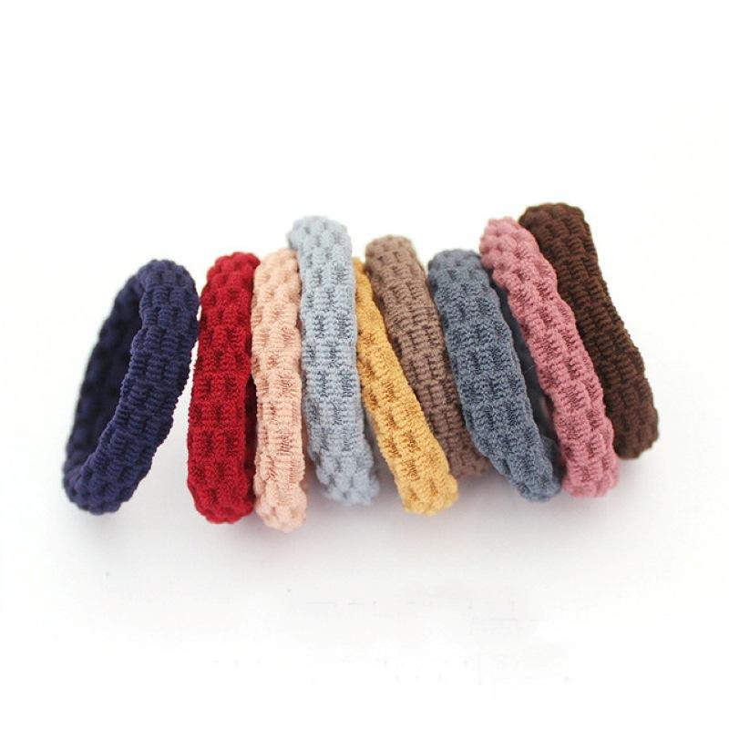 ชิ้นสีเดียวสไตล์กริด