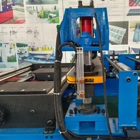 Machine de formage à froid de tôles de toiture T8 pour la Pologne, machine de profilage de tôles métalliques T8
