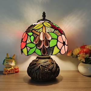 Lámparas de Mesa Estilo <span class=keywords><strong>Tiffany</strong></span> Jiyuanlux, Lámpara de Escritorio de Vidrio con Diseño de Tulipán Rojo, Base de Metal - Product Image 3
