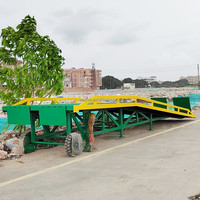 L'usine vend des rampes de chariot élévateur mobile de 10 tonnes grands canaux de chariot élévateur de chargement avec pneus gonflables