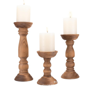 Ensemble de trois porte-bougies en bois, forme colonne, couleur rétro, bois massif, décoration de la maison, style moderne et simple - Product Image 2