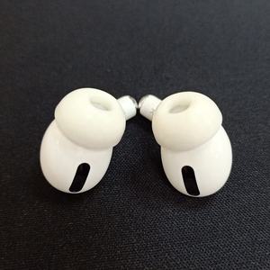 Embouts en mousse à mémoire de forme à rebond lent pour AirPods Pro/AirPods Pro 2 blanc - Product Image 4