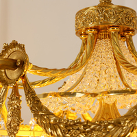 Lustre Classique en Métal Doré à Bras Torsadés, Candelabre à 6/8 Lumières LED, Abat-jour en Cristal, Plafonnier Antique pour Hall d'Hôtel