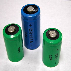 CR2 CR123A CR2 2CR5 1300mAh 3V Li-MnO2 Lithium-Primärbatterie für Laser-Entfernungsmesser - Product Image 4