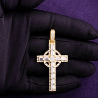 Pass Diamond Tester Hip Hop D Color Baguette Moissanite Pendentif croix celtique pour homme avec argent sterling 925 GRA