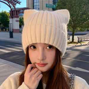 Damen Mode Angora Kaninchenwolle Gestrickte Mütze mit Kristall Glänzenden Strasssteinen Pailletten Katzenohren - Product Image 4