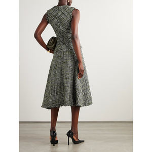 Abito Midi in Tweed sfilacciato Patchwork personalizzato di alta qualità abito Casual Boutique OEM/ODM - Product Image 3