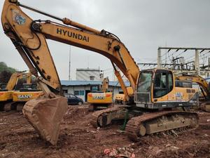 Pelle multifonction sur chenilles originale de la Corée Hyundai 385LC-9 Hyundai à haut rendement en bon état en vente - Product Image 4