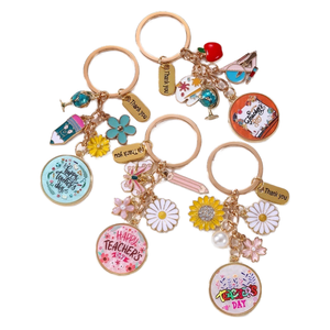 Portachiavi Miglior Insegnante, con Farfalla e Fiore Smaltati, Fatto a Mano in Lega di Zinco, Regalo Classico per la Festa <span class=keywords><strong>degli</strong></span> <span class=keywords><strong>Insegnanti</strong></span>, per Donne e Uomini, Ringraziamento - Product Image 1