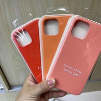 Coques de Téléphone en Silicone Souple avec Emballage Boîte Simple de Haute Qualité, Personnalisation Originale du Logo pour iPhone 17 Air 16 Pro Max