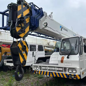Crane TADANO Bekas Kapasitas Berat 35 Ton, Dilapisi Lapisan Anti Karat untuk Ketahanan Korosi, Dijual. - Product Image 1