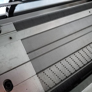 Máquina de tejer plana automática de <span class=keywords><strong>segunda</strong></span> <span class=keywords><strong>mano</strong></span>, doble estola de ordenador, alta velocidad, venta de fábrica - Product Image 2