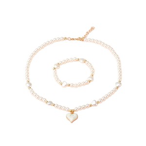 <span class=keywords><strong>Set</strong></span> di Gioielli Estivi per Bambine: Collana di Perle, Anello e Braccialetto - Product Image 3