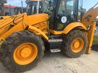 Chargeuse-pelleteuse JCB 3CX d'occasion, 7,6 tonnes, d'origine britannique, pour travaux de construction et municipaux