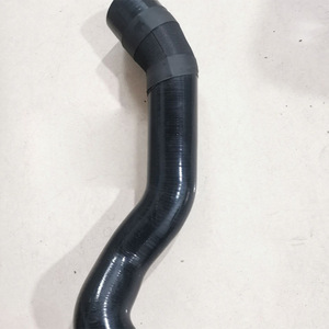 สำหรับฟอร์ด ท่อหม้อน้ำ รุ่น DR3Z 8566A ยางขนาด 180 มม. สำหรับเปลี่ยนซ่อม - Product Image 3