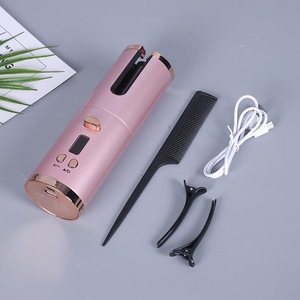 Rizador de Pelo Automático Inalámbrico de Cerámica con Pantalla LCD, Tecnología PTC, Alimentación USB, Portátil para Uso Doméstico y Hotelero, Venta al Por Mayor - Product Image 1