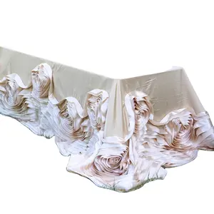結婚式の装飾の誕生日パーティーブライダルのためにロマンチックな120インチの丸いほこりの多いサテンの立体的なバラのテーブルクロス