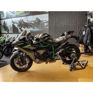 Soporte Trasero Clásico de un Solo Lado MBIKER para Motocicletas de Gran Cilindrada, Compatible con MB143, Acero con Recubrimiento en Polvo, Nuevo, 1 Año de Garantía - Product Image 1