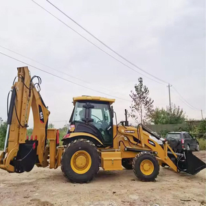 Chargeuse-pelleteuse CAT 420 d'occasion de haute qualité |   Charge nominale de 6 tonnes |   Moteur Cummins 92 kW |   Coût d'entretien faible |   Prêt pour - Product Image 3