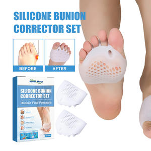 Le nouveau protecteur pour les pieds soulage efficacement la douleur causée par les orteils superposés et tournés vers l'extérieur qui sont comprimés les uns sur les autres. - Product Image 2