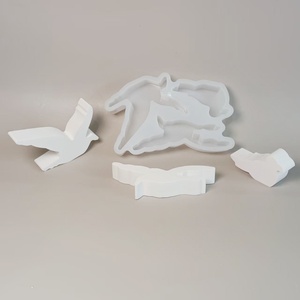 อุปกรณ์ทำเค้กซิลิโคนลายการ์ตูนเป็นมิตรกับสิ่งแวดล้อมแบบแฮนด์เมดวัสดุ S1365เรซิ่นศิลปะที่เก็บพลาสเตอร์นกนางนวลกลุ่มเครื่องประดับบรรจุในกล่อง - Product Image 4