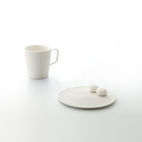 Ensemble tasse et soucoupe à café en céramique de style japonais minimaliste, tasse à cappuccino italienne créative, design simple pour tasse à lait petit-déjeuner