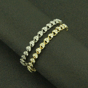 New Roman simple <b>love</b> shape diamond-encrusted women's <b>bracelet</b> - Product Image 2