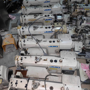 ماكينة خياطة جوكي 8700A-7 ذات إبرة واحدة وغرزة متشابكة مبرمجة بالكمبيوتر، محرك أساسي بسرعة 5000 غرزة/دقيقة، سماكة 4 مم، مستعملة - Product Image 6