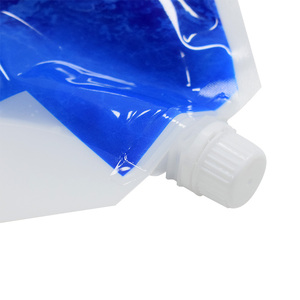 Sac à eau alcaline pliable de 5 L en plastique de qualité alimentaire sans BPA avec bec verseur d'angle - Product Image 4