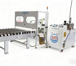 Machine de pulvérisation de colle de polyuréthane d'industrie de la construction pour la production du panneau composé de Clt de <span class=keywords><strong>Vms</strong></span> - Product Image 4