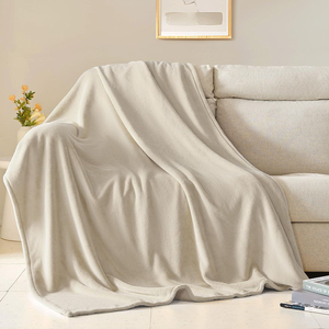 Manta de Franela Ultra Suave y Lujosa, Manta de Felpa Cálida y Acogedora para Cama o Sofá, Manta Personalizada con Logotipo para Regalo - Product Image 4