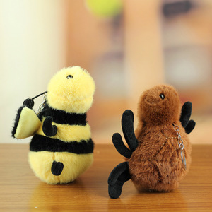 Venta al por mayor a granel Mini insecto llavero lindo oruga Caracol <span class=keywords><strong>mariquita</strong></span> polilla <span class=keywords><strong>araña</strong></span> peluche llavero abeja llavero para mochilas regalos - Product Image 2