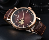 Prix de gros usine Montre de luxe classique pour homme, cadran en cristal saphir noir ajouré, automatique avec réserve de marche