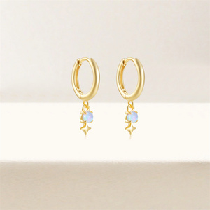 จี้รูปดาวเงินแท้ S925 ประดับโอปอล ต่างหูแบบห่วง - Product Image 5