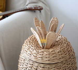 Panier en rotin tressé en forme d'ananas, style nordique écologique, décoration d'intérieur, estampage doré, exporté du Vietnam - Product Image 3