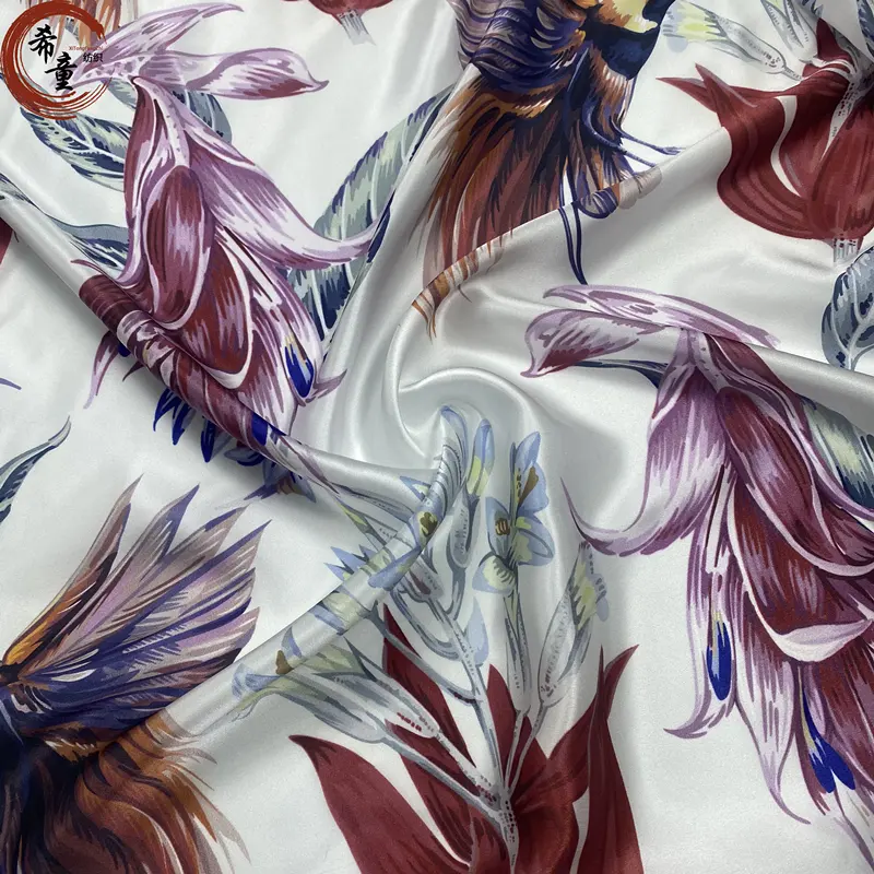2024 Offre Spéciale design floral impression numérique polyester satin imprimé tissu pour robe d'été