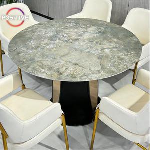 Mesa de Comedor con Tapa de Mármol Artificial, Base de Madera Maciza y Acero Inoxidable, Forma Redonda para Uso en Hogares Modernos - Product Image 2