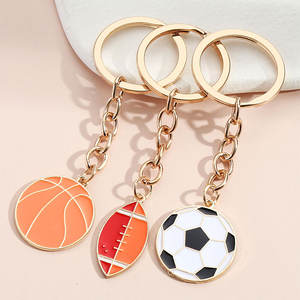 Personnalisé <span class=keywords><strong>rugby</strong></span> baseball soccer football football basket-ball porte-clés métal émail balle en forme sport porte-clés - Product Image 2