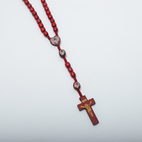 Collier de prière en bois rouge vin Komi, St. Charbel, chapelet à la main, tissé à la main, croix en corde, bijoux religieux