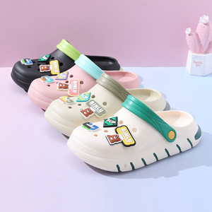 Binlu Crocs Sandales EVA antidérapantes respirantes en forme de dessin animé, chaussures de plage d'été pour filles, taille 35 36 37 38 39 40 - Product Image 2