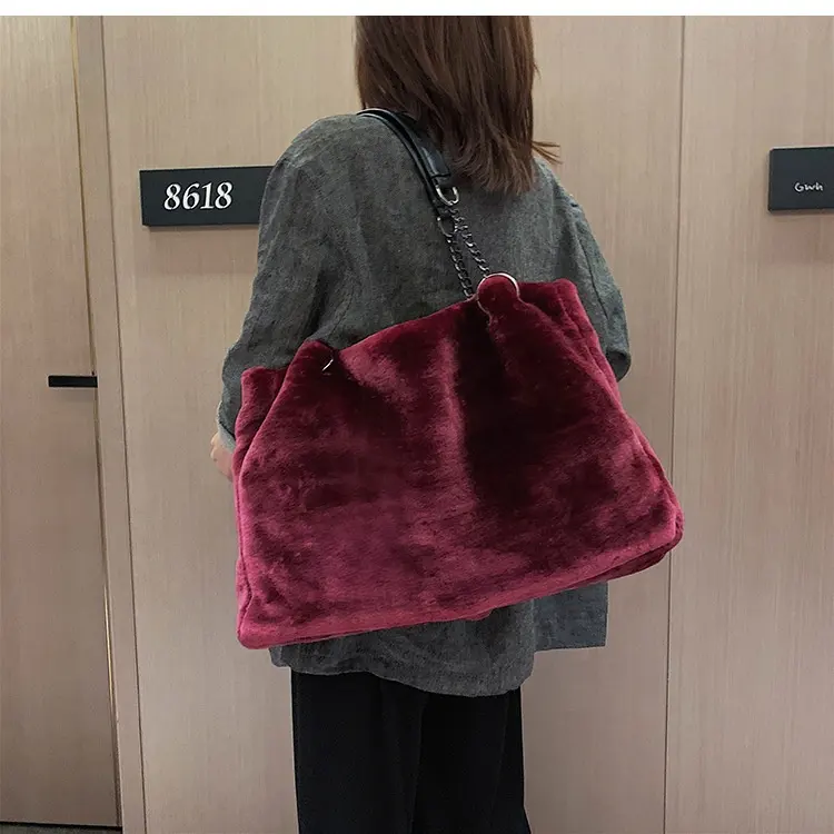 Winter Faux Fur Handbags Furry Purses Tote Bag Fur Clutch Fashion Purse Plush Women Big Crossbody Hand Bags Luxury Shoulder Bags